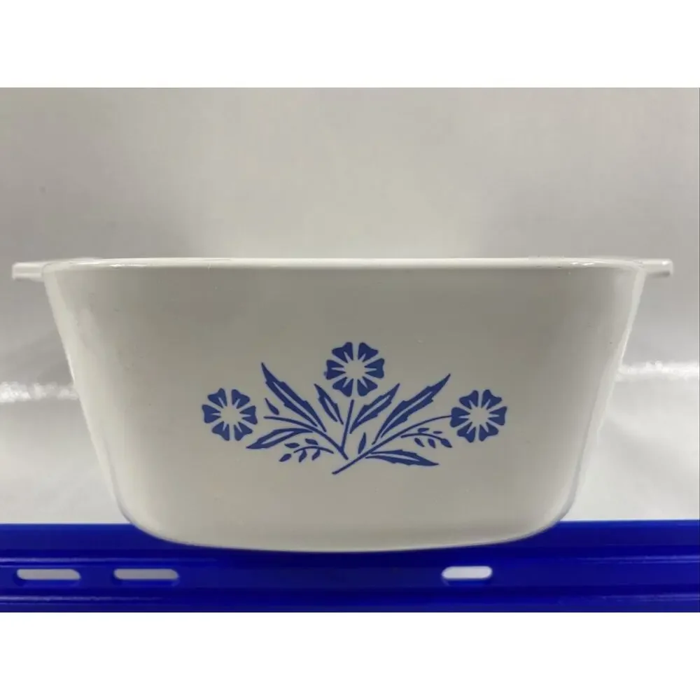 Vintage Corning Ware P-43-B 22 oz Small Casserole Dish